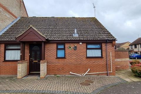 2 bedroom semi-detached bungalow for sale, The Paddocks, Halesworth