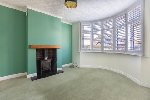 3 bedroom terraced house to rent, Court Road, Bristol BS15