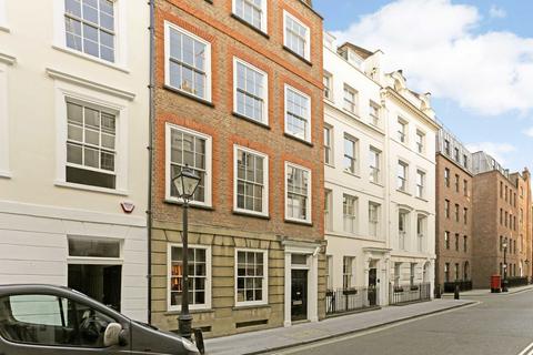 St. James's Place, London SW1A