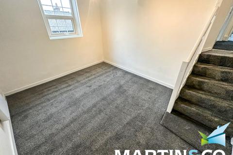 2 bedroom apartment to rent, Vincent House, Wakefield WF2