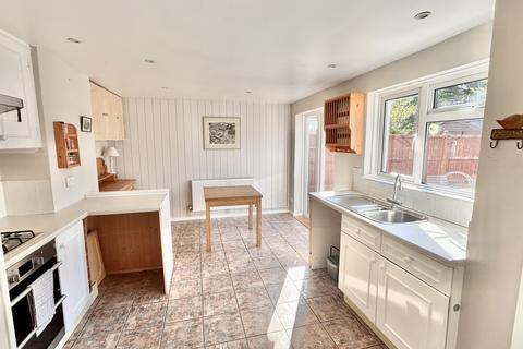 10 Globefield, Topsham, Exeter, EX3 0EY