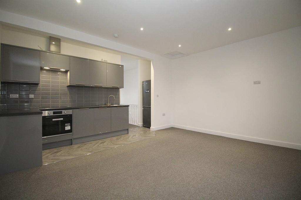 Lounge / Kitchen