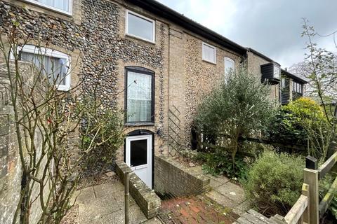 3 bedroom terraced house to rent, The Maltings, Wattisfield Road, Walsham-le-willows