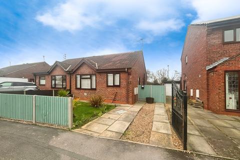 2 bedroom semi-detached bungalow for sale, Pingle Close, Gainsborough