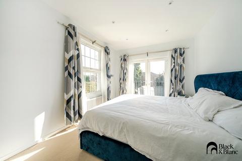 24 Walpole Road, Bromley, BR2 9SF