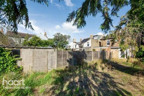 2 bedroom terraced house for sale, Moffat Road, Thornton Heath