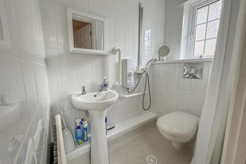 21 Briar Close, Hockley, SS5 4HD