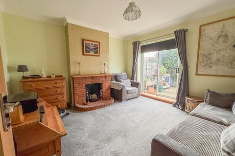 3 bedroom semi-detached house for sale, The Drive, Rochford