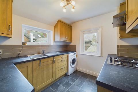 3 bedroom maisonette to rent, Park Terrace East, Horsham