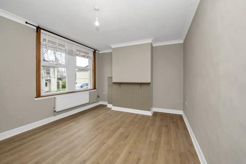 3 bedroom terraced house to rent, Brockesby Walk, Bury St. Edmunds