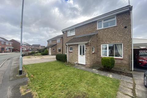 2 bedroom semi-detached house to rent, Wareham Drive, Crewe