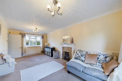 4 bedroom detached house for sale, Castle Way, Ashby-de-la-Zouch