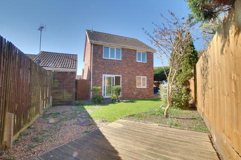 3 bedroom detached house for sale, Kingfisher Close, Chatteris