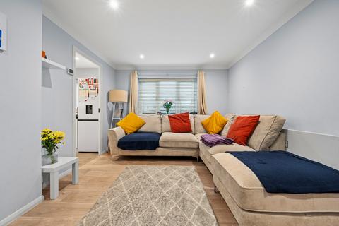 Flat 1, 3 Primrose Close, Wallington, SM6 7HJ