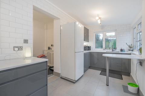 147 Wrythe Lane, Carshalton, SM5 1TZ