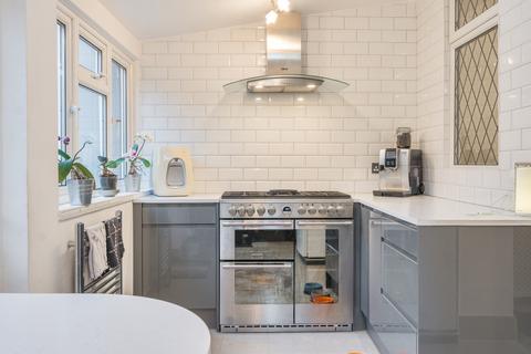 147 Wrythe Lane, Carshalton, SM5 1TZ