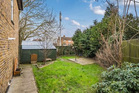 147 Wrythe Lane, Carshalton, SM5 1TZ