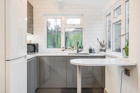 147 Wrythe Lane, Carshalton, SM5 1TZ