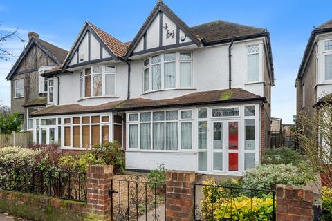 undefined, Manor Road North, Wallington