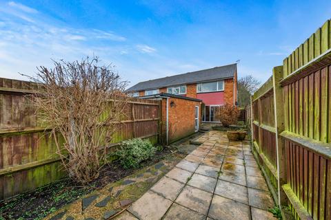 15 Arran Close, Wallington, SM6 8BT
