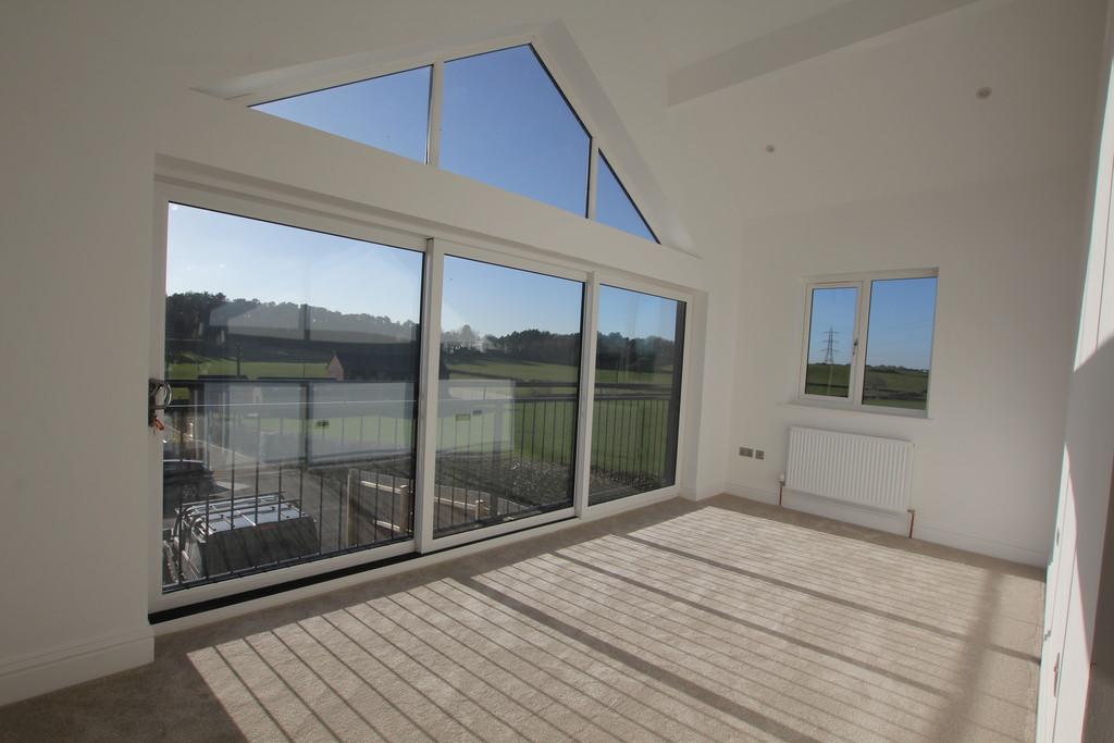 Master Bedroom USE