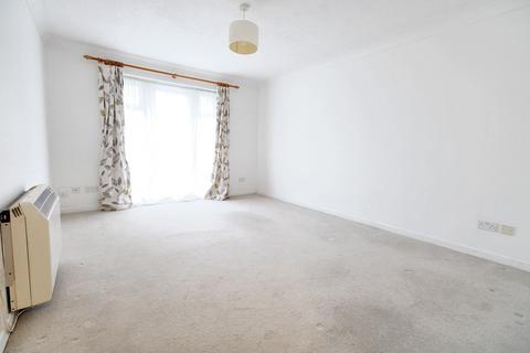 1 bedroom flat to rent, Westwood Road, Dorchester Court, SO17