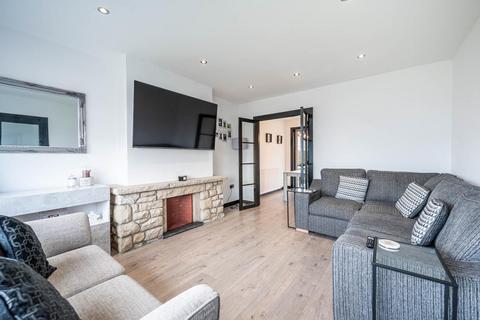 6 Heath Road, Larkhall, ML9 2JE