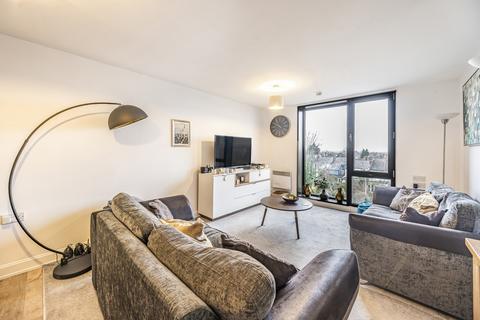 1 bedroom apartment for sale, Honeybourne Way, Gloucestershire GL50