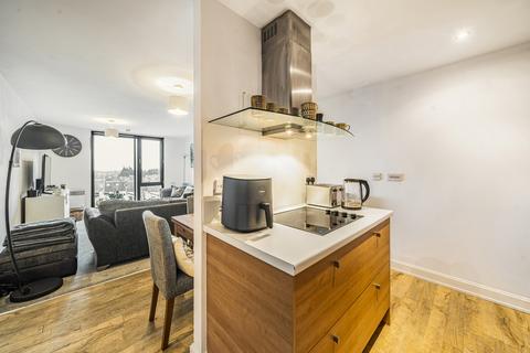 1 bedroom apartment for sale, Honeybourne Way, Gloucestershire GL50