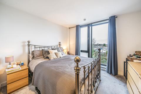 1 bedroom apartment for sale, Honeybourne Way, Gloucestershire GL50