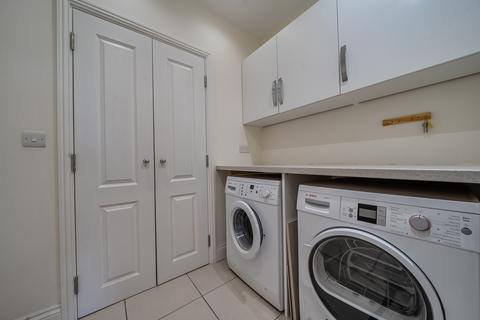 3 bedroom apartment for sale, Humphris Place, Gloucestershire GL53
