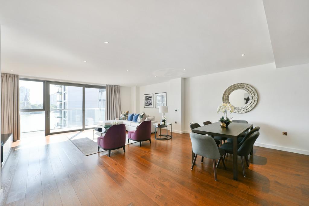Open Plan Kitchen &amp; Reception Area