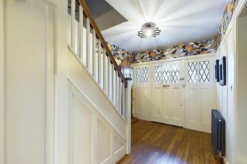 20 Knighton Close, Sutton Coldfield, B74 4BA