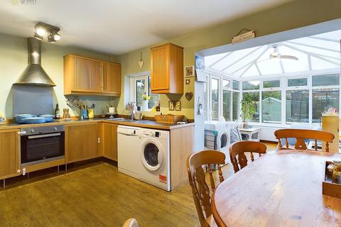 193 Chantrey Crescent, Birmingham, B43 7PE