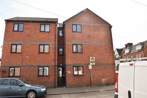 1 bedroom flat to rent, Grafton Road, Bedford