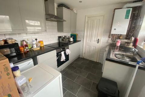 3 bedroom end of terrace house to rent, Coulman Street, Gillingham ME7