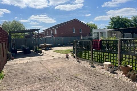 2 bedroom detached bungalow for sale, Glascote Road, Tamworth B77
