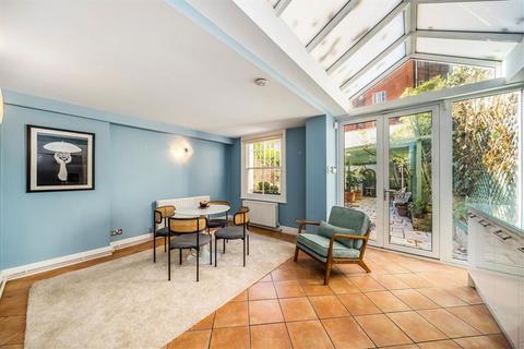 undefined, Vincent Square, London SW1P