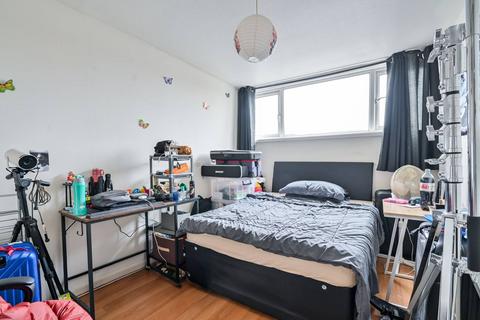 3 bedroom house for sale, Ramilles Close, Brixton, London, SW2