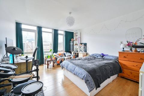 77 Ramilles Close, London, SW2 5DQ