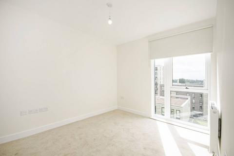 3 bedroom flat for sale, Colindale Avenue, Colindale, London, NW9