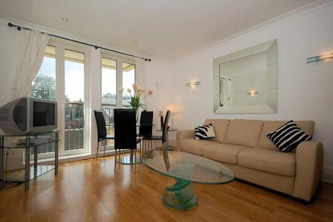 1 bedroom flat to rent, Coleridge Gardens, Chelsea, London, SW10