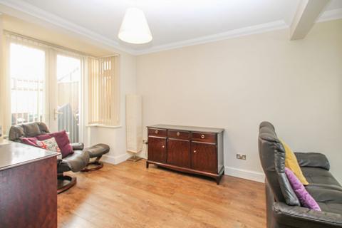 5 bedroom semi-detached house for sale, Macdonald Way, Hornchurch RM11