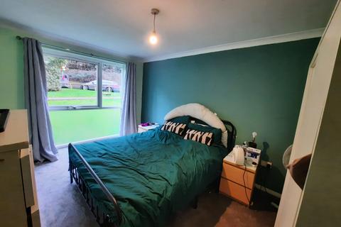 2 bedroom flat to rent, Josephine Ct, Southcote Rd, Reading, RG30