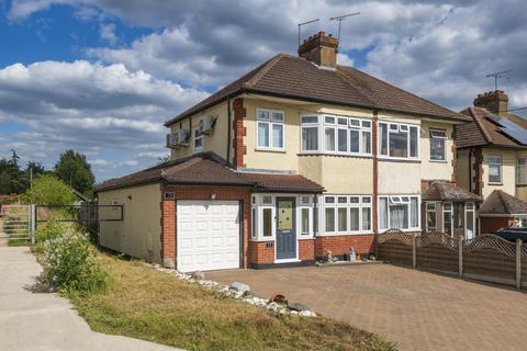 3 bedroom semi-detached house for sale, Lynfords Drive, Runwell, Essex