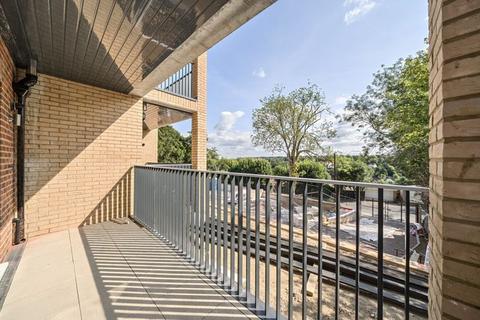 2 bedroom apartment for sale, 88 Riddlesdown Road, Purley