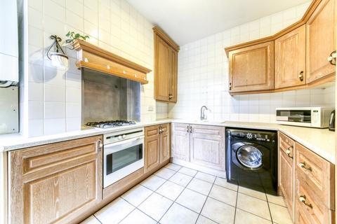 4 Burgoyne Road, London, SE25 6JT