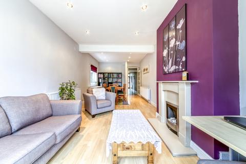 4 Burgoyne Road, London, SE25 6JT