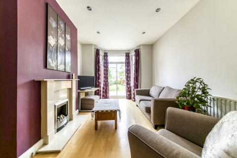 4 Burgoyne Road, London, SE25 6JT