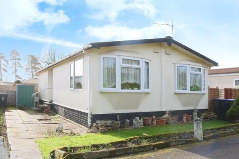 2 bedroom mobile home for sale, Orchards Residential Park, Wexham